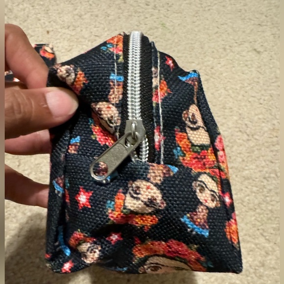 3pc Frida Kahlo bag set - Picture 7 of 7